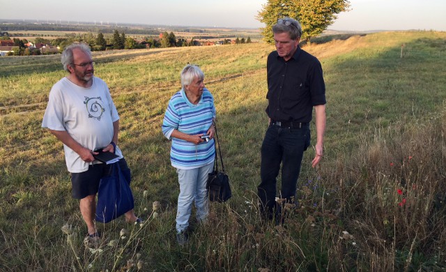 GRÜNE Mitglieder mit Umweltsachbearbeiter Michael Barth in Hohenbostel